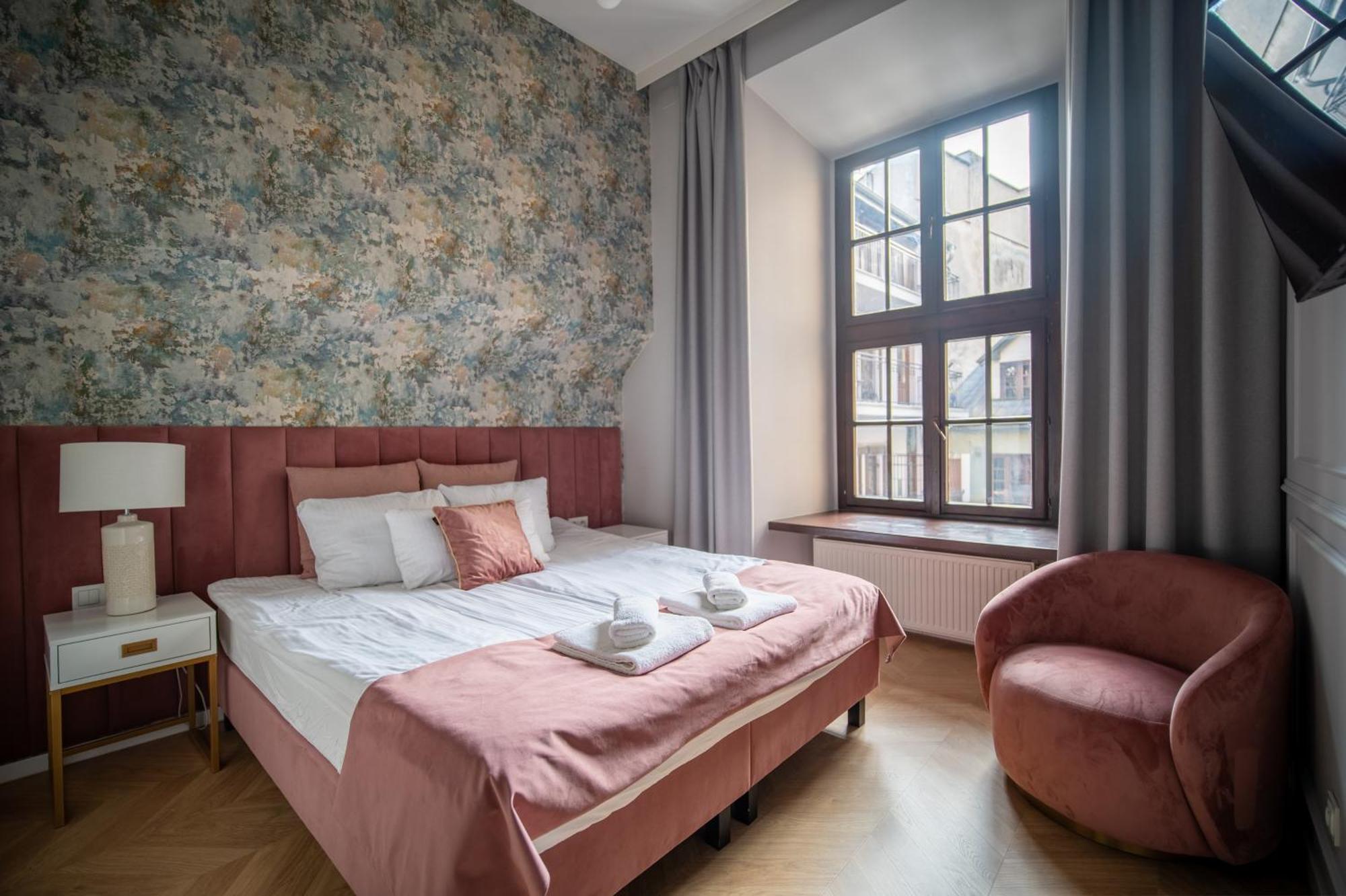 Bracka Main Square Apartments Krasków Eksteriør bilde
